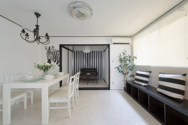 Big two story house! Near Osaka St!