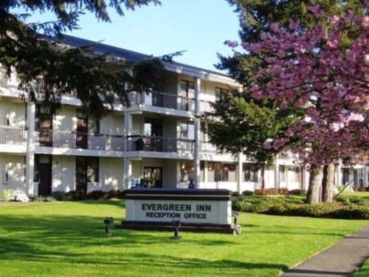 Evergreen Inn - Joint Base Lewis McChord