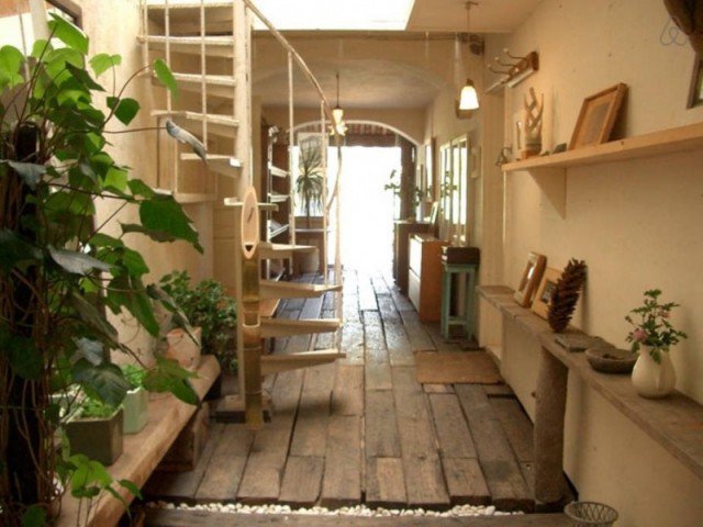 Homestays in artistic studio B