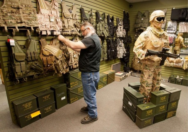 P.I Military Clothing Store - MCRD Parris Island