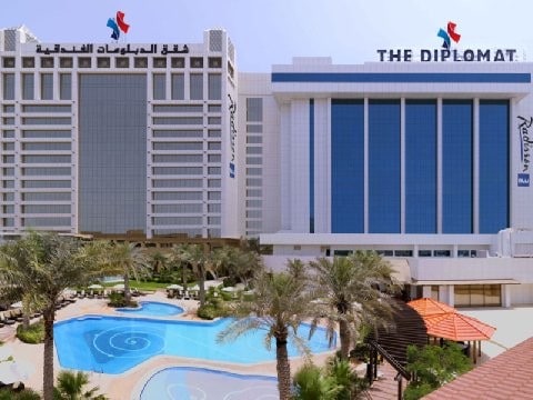 The Diplomat Radisson Blu Hotel Residence Sp 7 1386143833